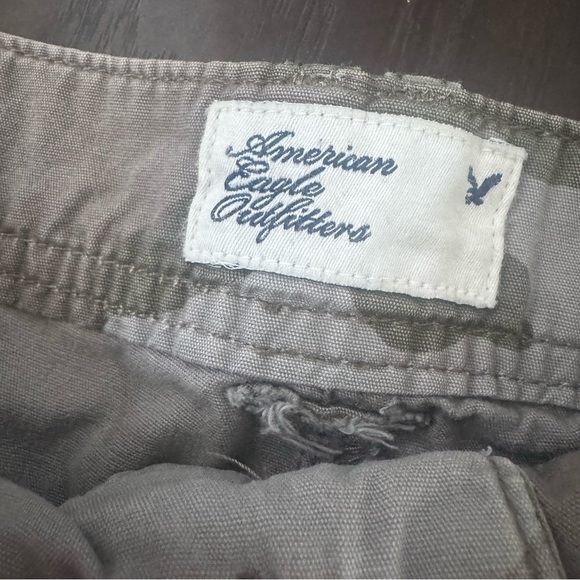 Y2K Cargo Camo Shorts Women’s Low Rise Distressed Cutoff Utility Pockets 10 - Picture 3 of 6